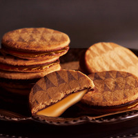 ザ・スウィーツ　キャラメルサンドクッキー（３４個） 商品画像 00
